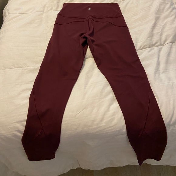 Lulu Lemon Leggings - Picture 2 of 3